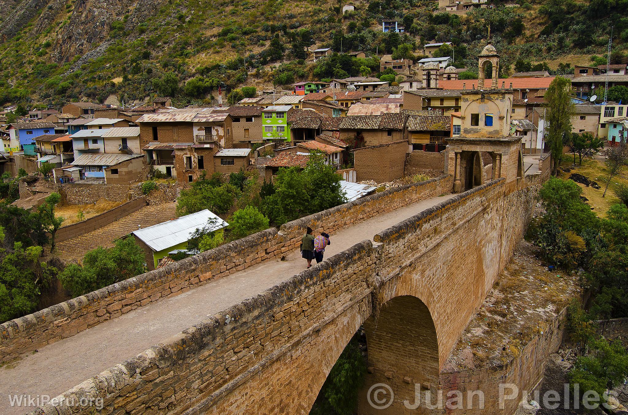 Izcuchaca Bridge