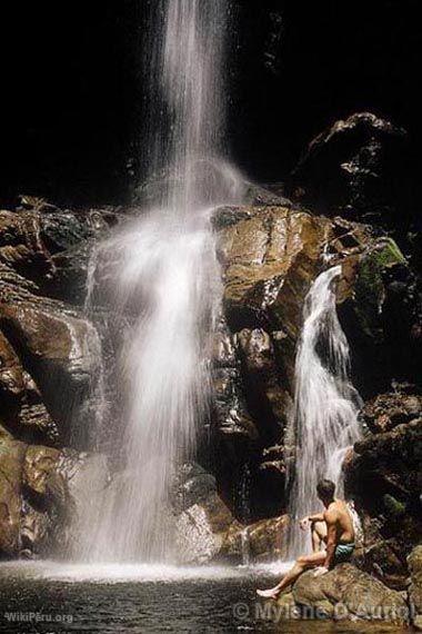 Huacamallo Waterfall. Tarapoto