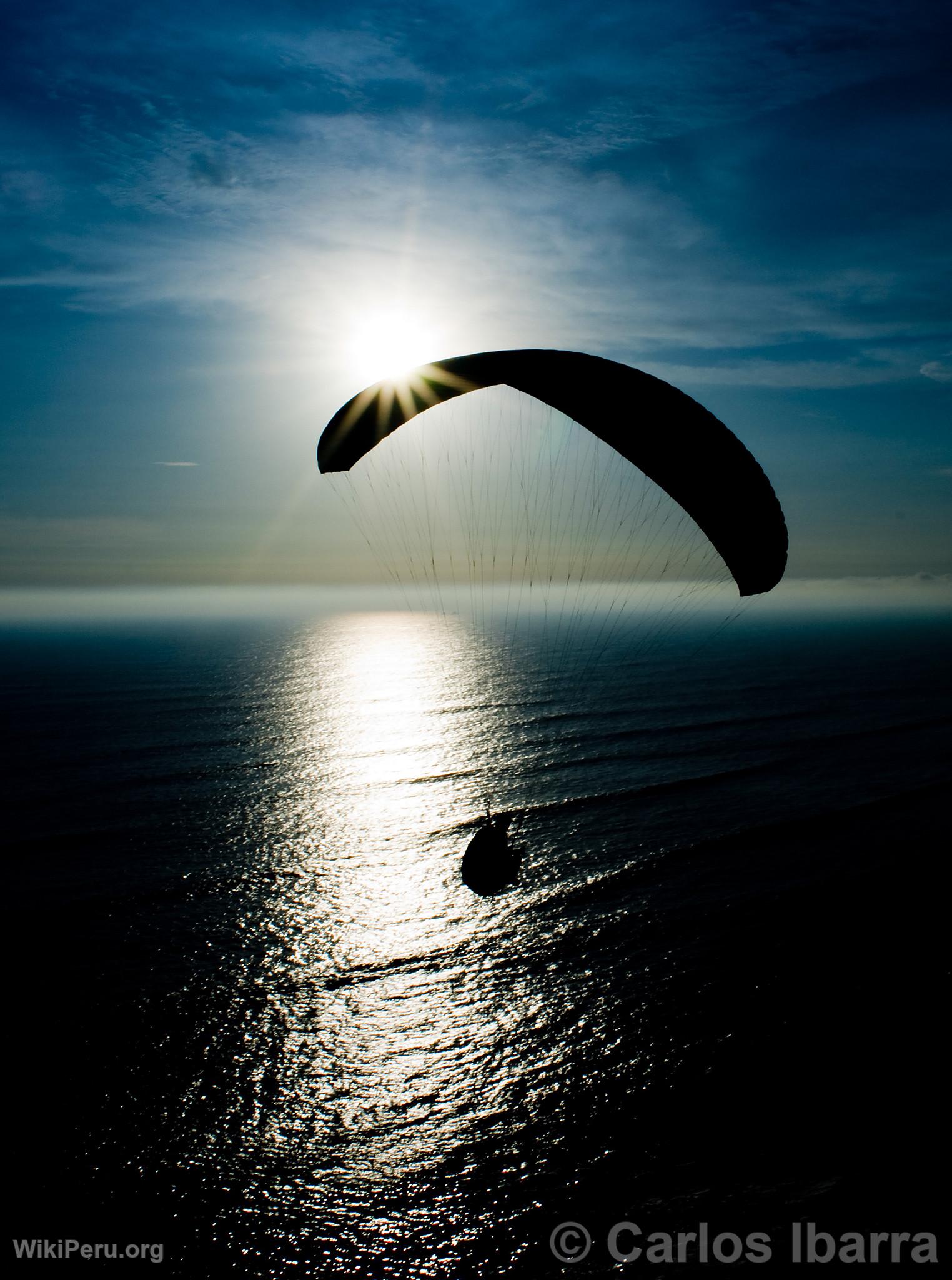 Paragliding, Lima