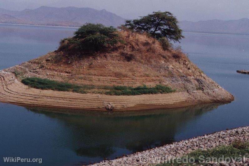 Tinajones Dam, Lambayeque