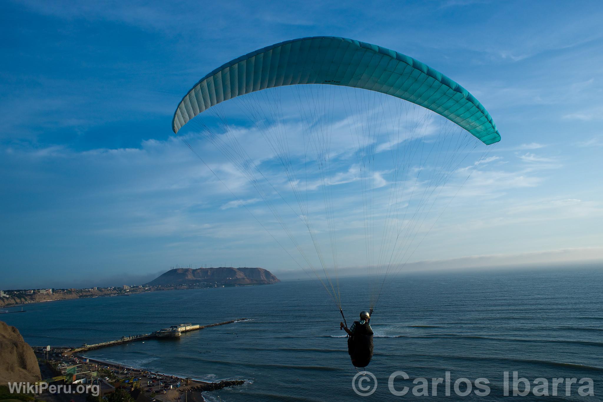 Paragliding, Lima