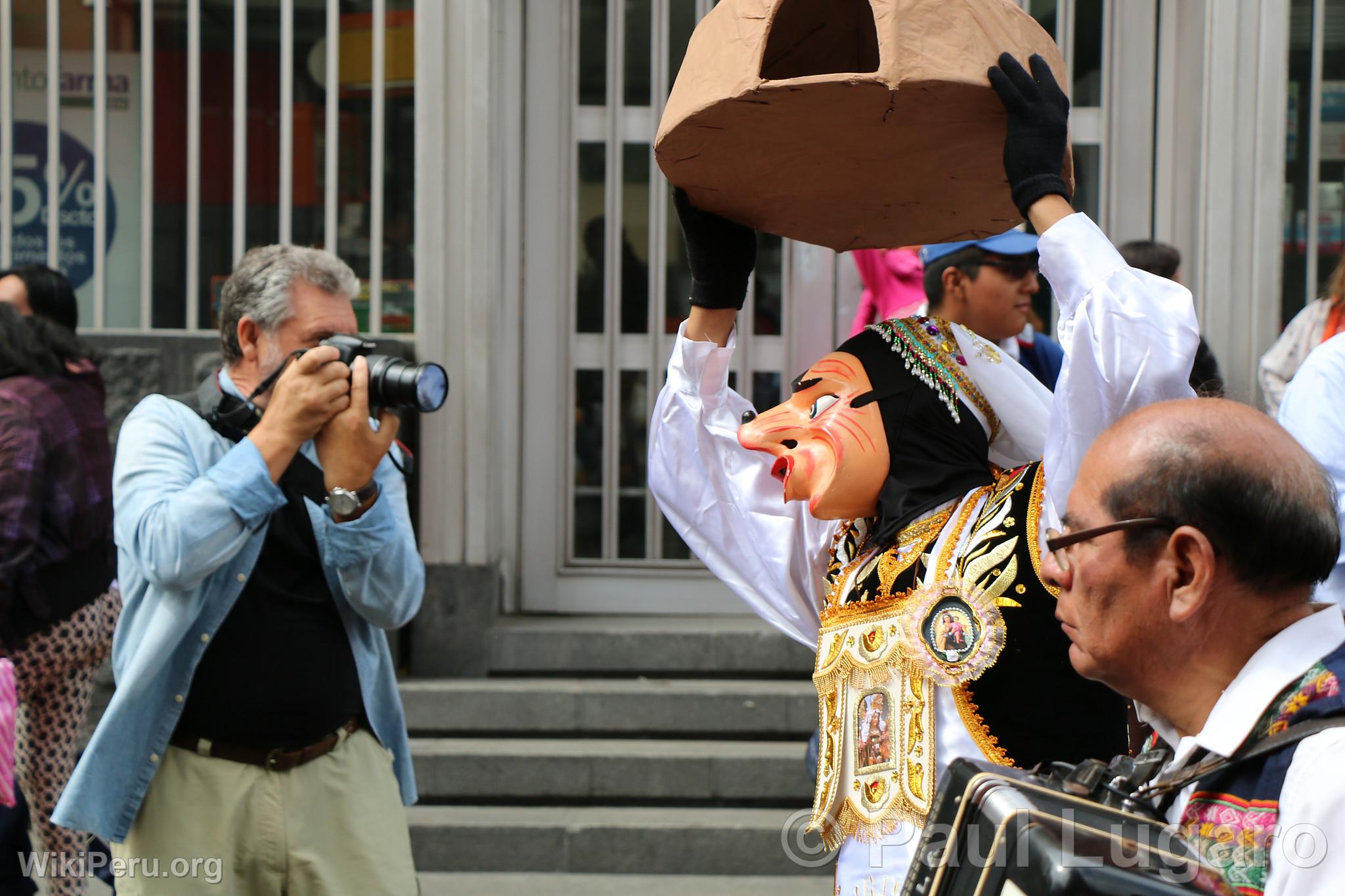 Procession of the Virgin of Carmen, Lima