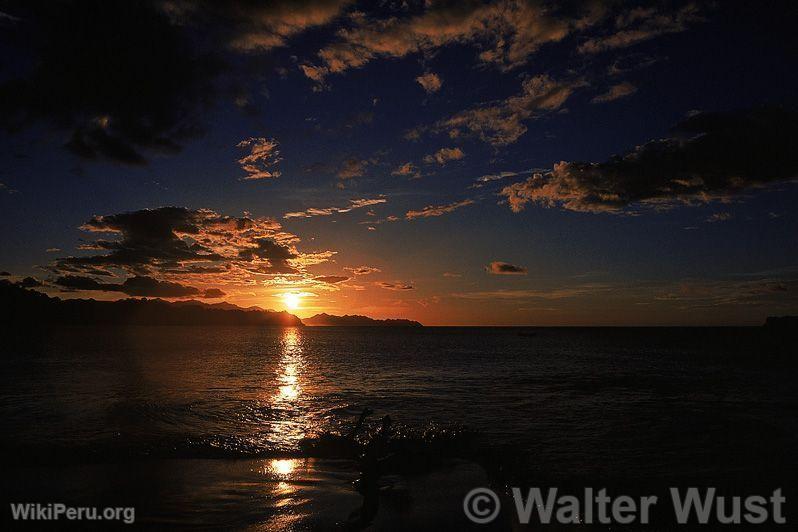 Sunset in Cabo Blanco