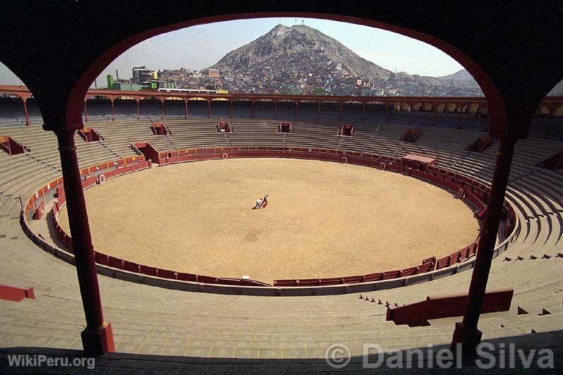 Acho Bullring, Lima