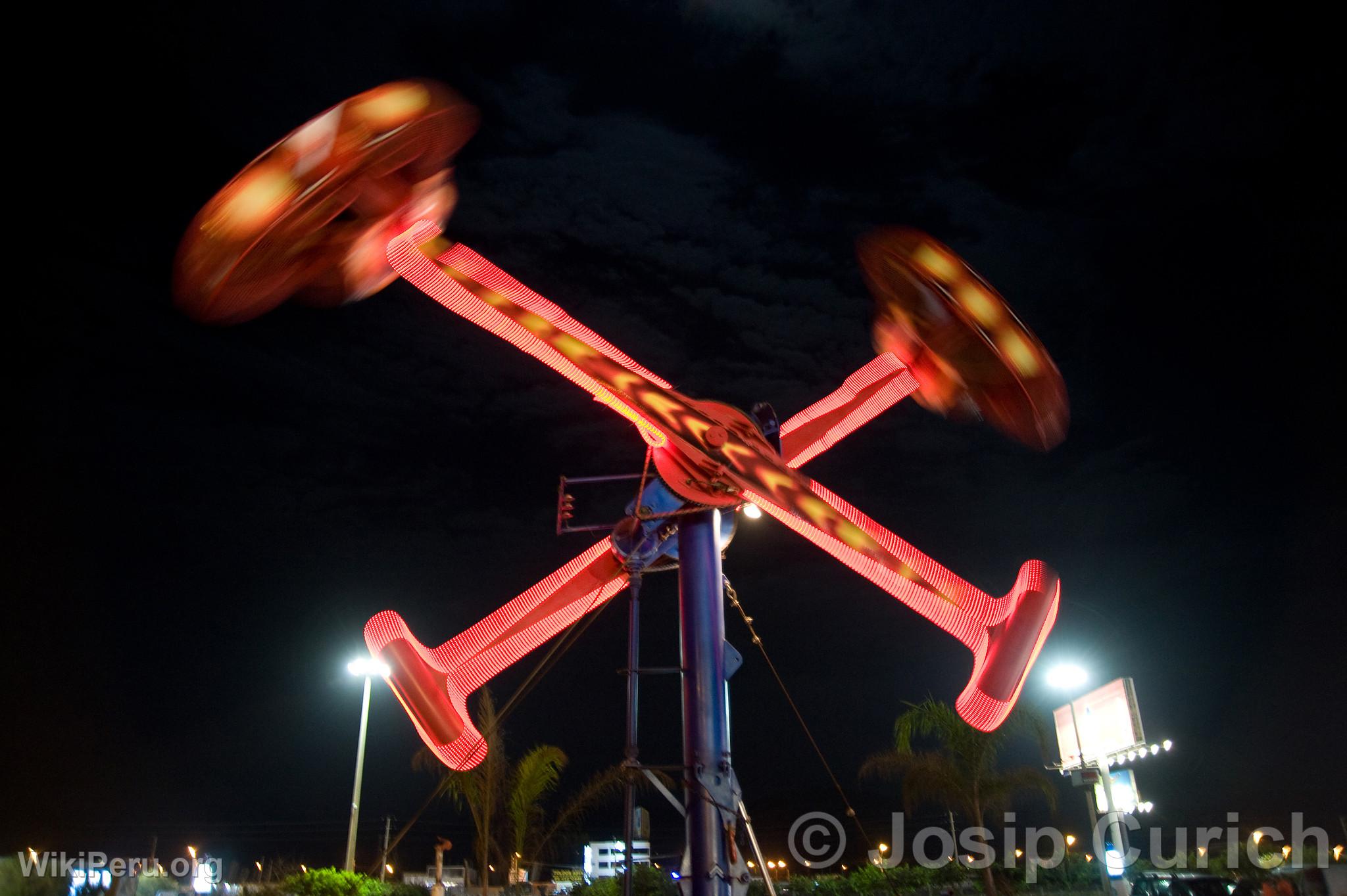 Mechanical Games at Asia Beach