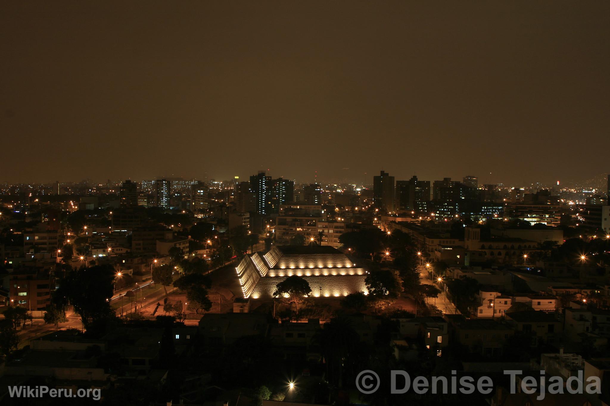 Huaca Huallamarca in San Isidro, Lima