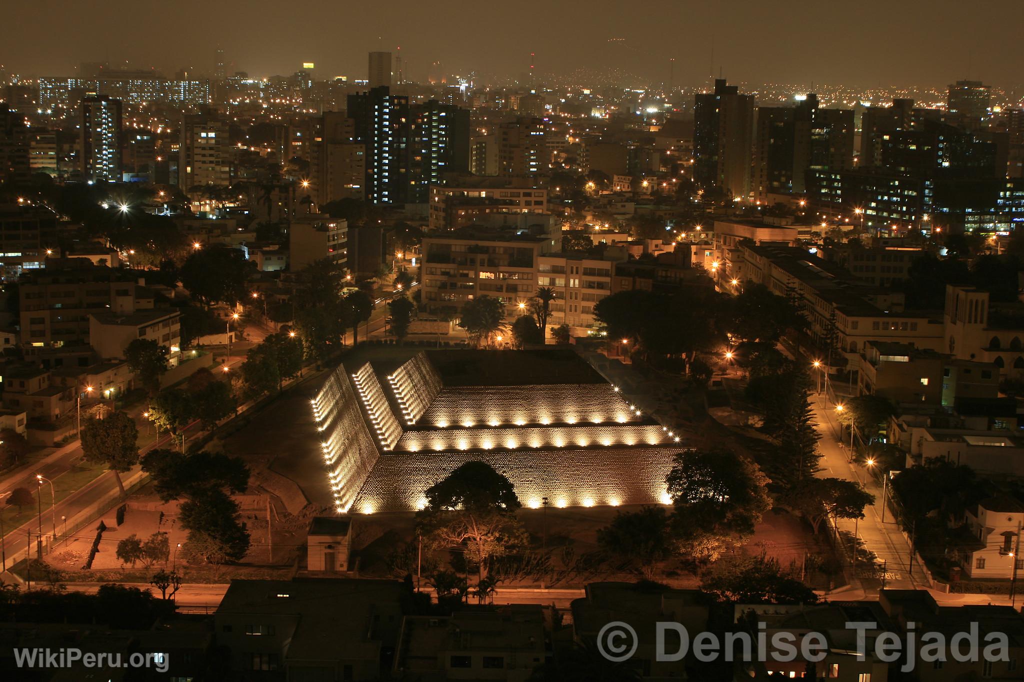 Huaca Huallamarca in San Isidro, Lima