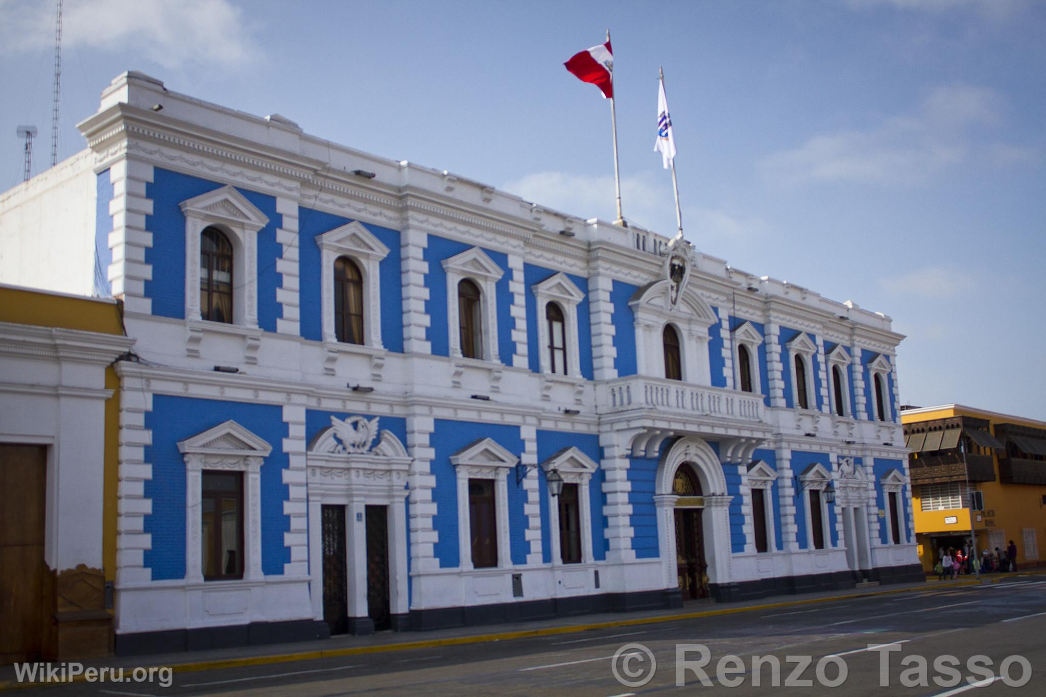 Main Square, Trujillo