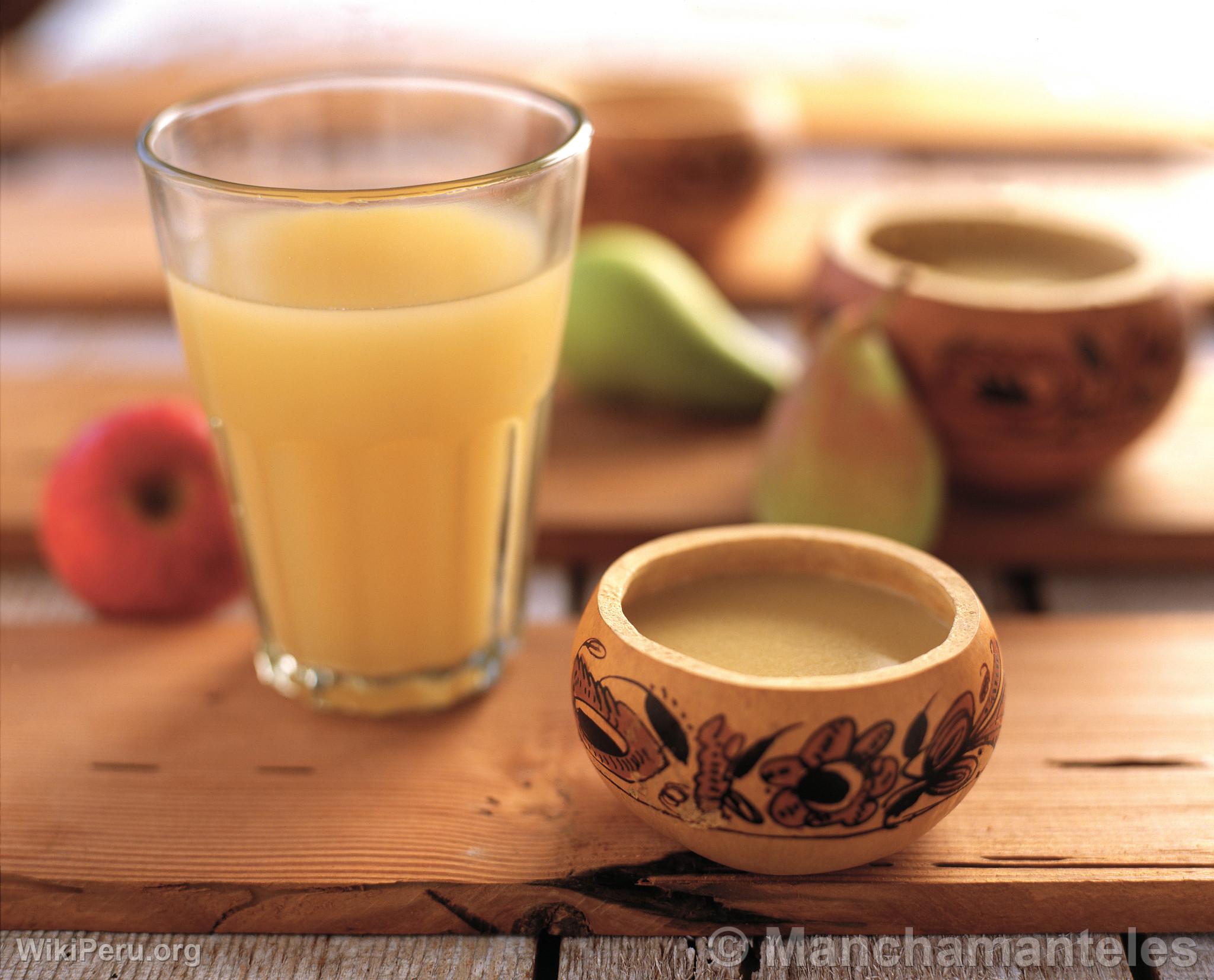 Chicha de Jora with Bull's Foot and Fruit Chicha