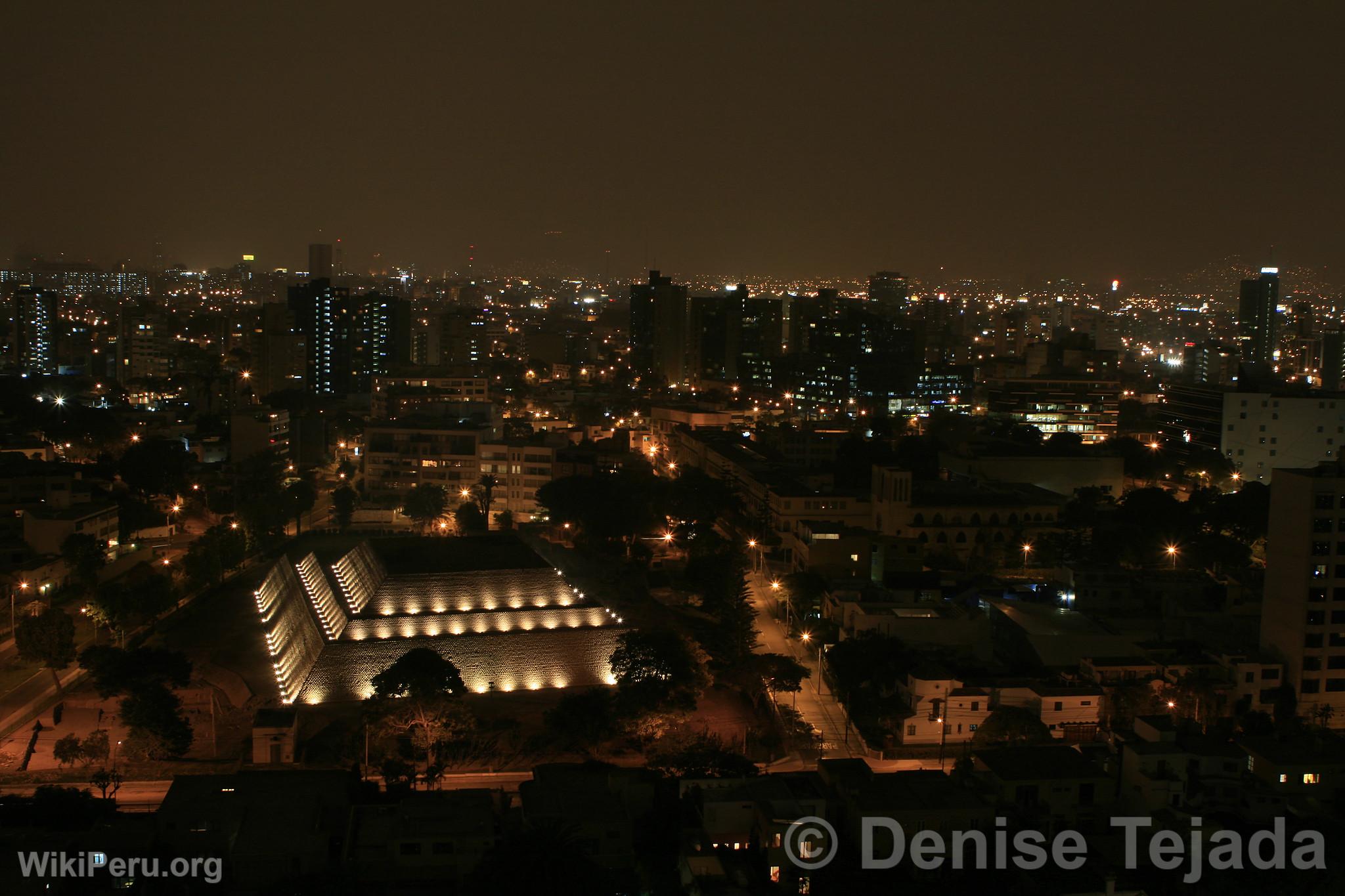 Huaca Huallamarca in San Isidro, Lima