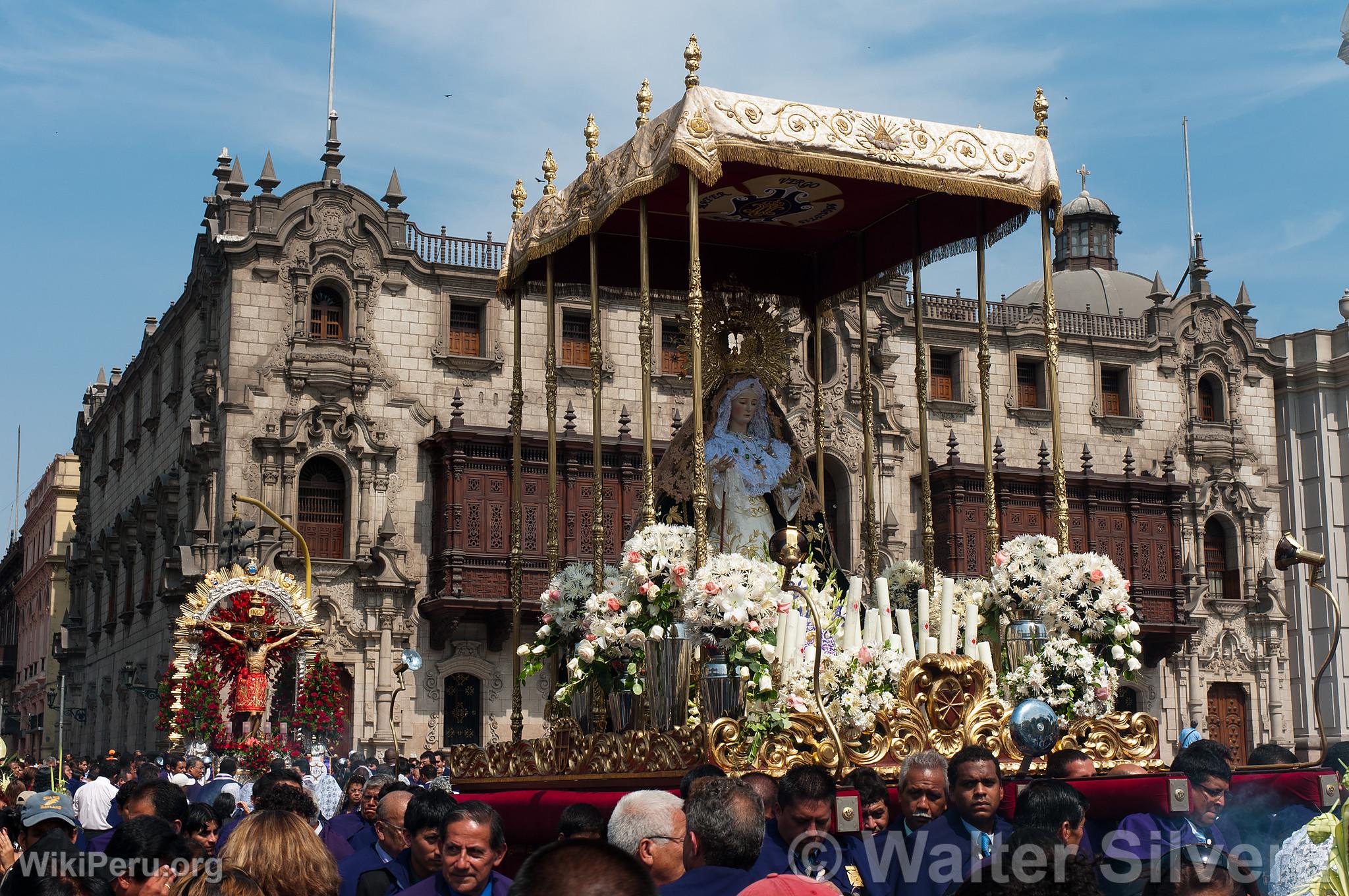 Easter in Lima