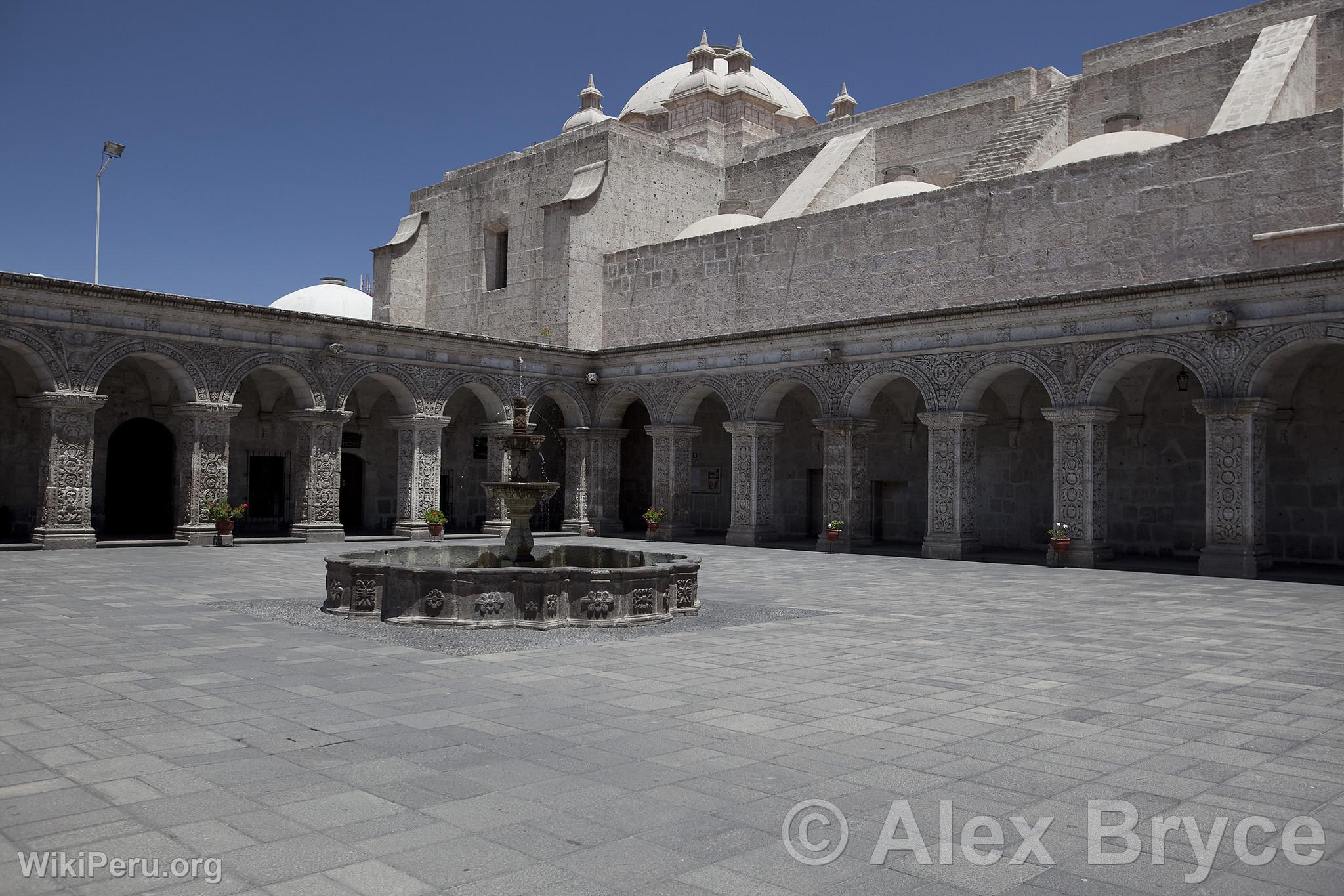 Convent of the Society of Jesus, Arequipa