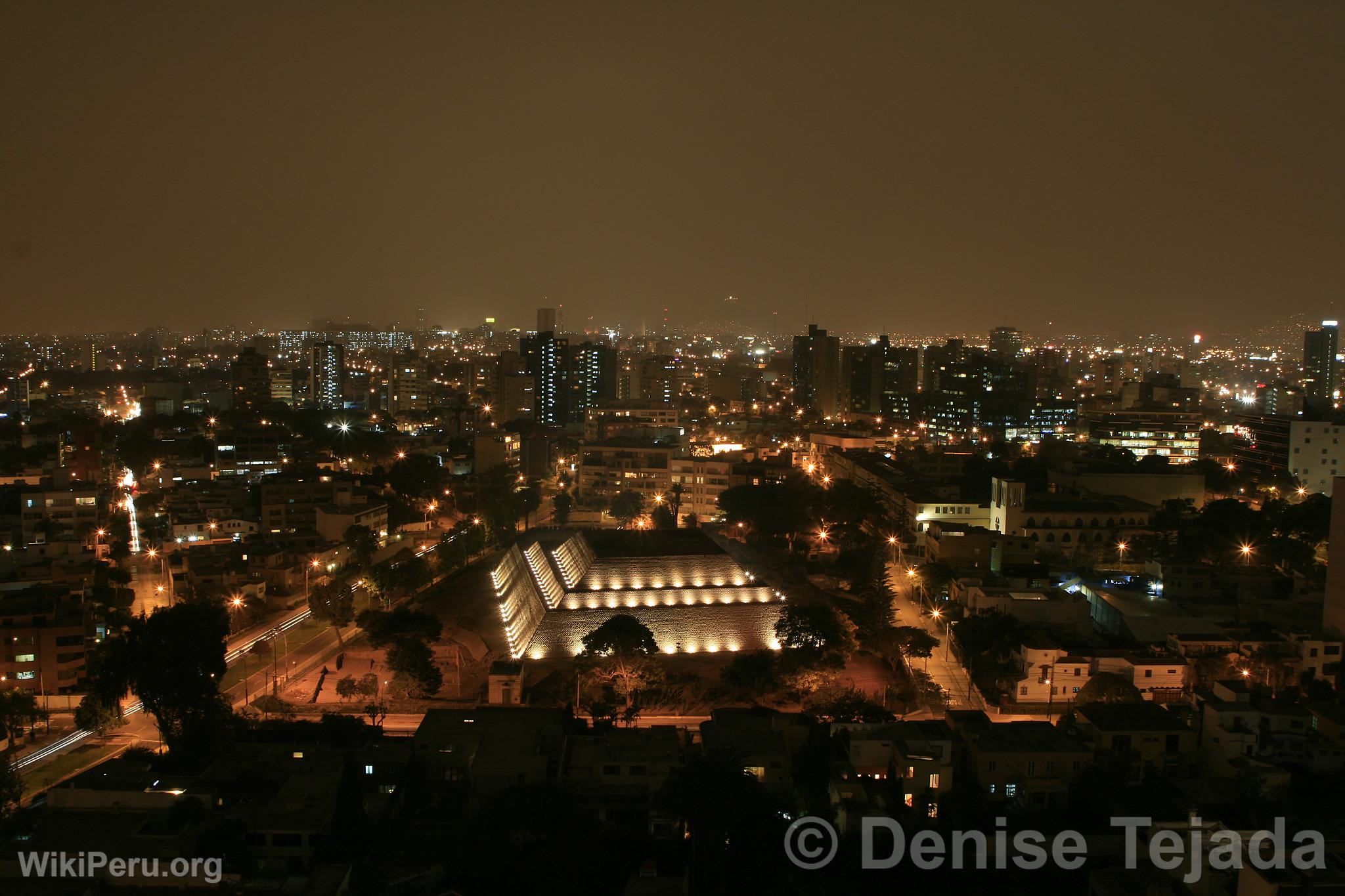 Huaca Huallamarca in San Isidro, Lima