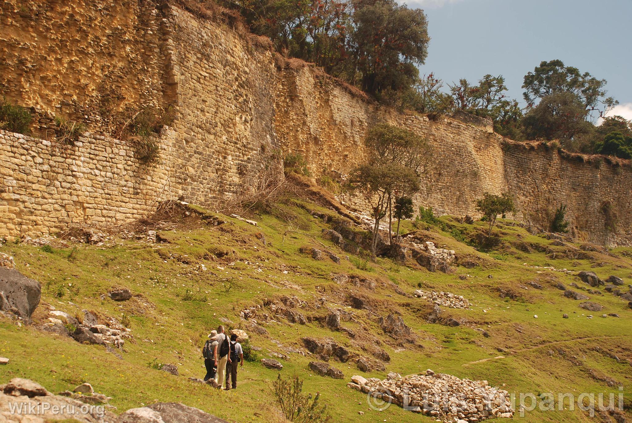 Tourists at the Kulap Fortress