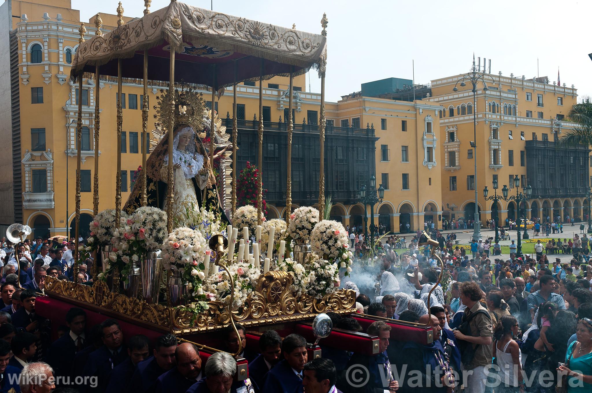 Easter in Lima