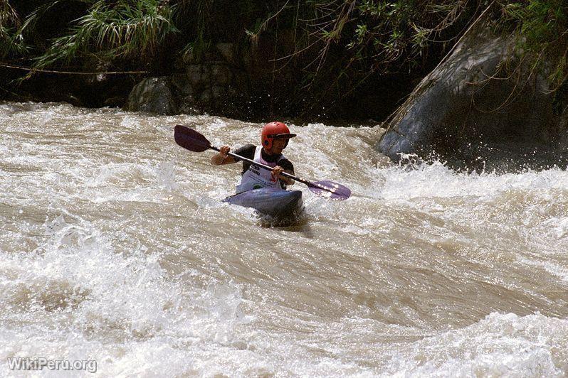 Rafting in Lunahuan, Caete