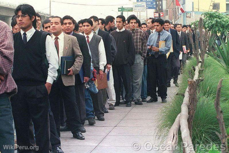 Queues in search of work, Lima