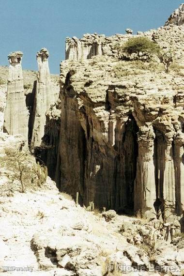 Hoodoo chimneys