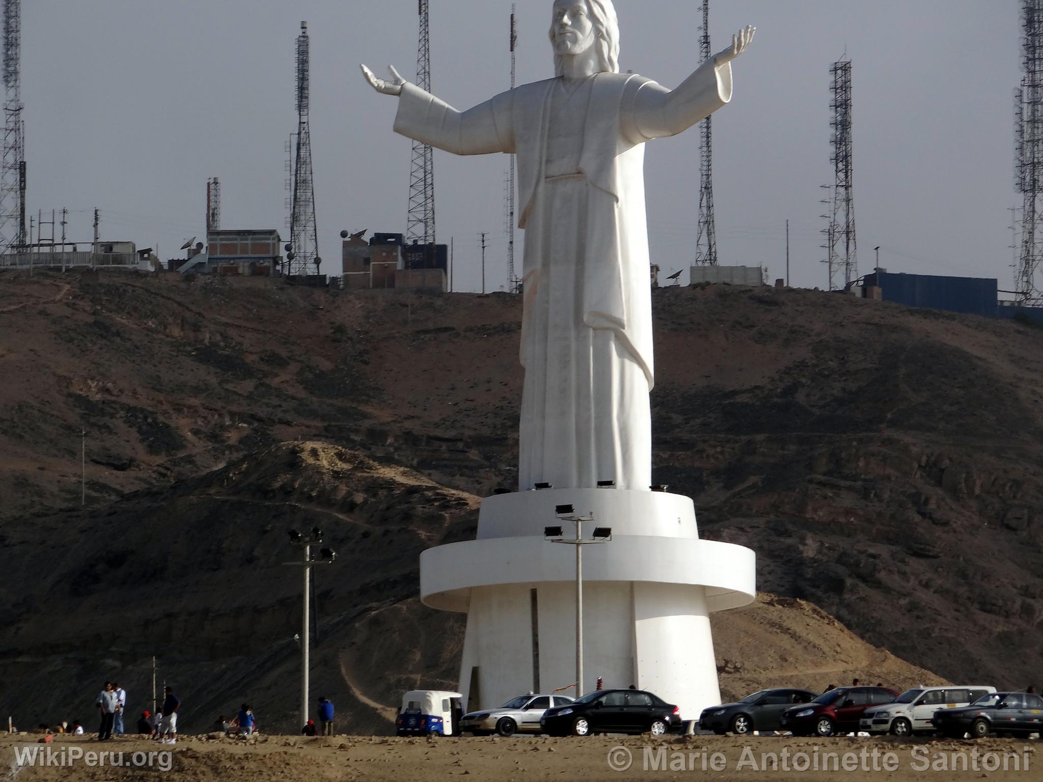 Christ of the Pacific, Lima