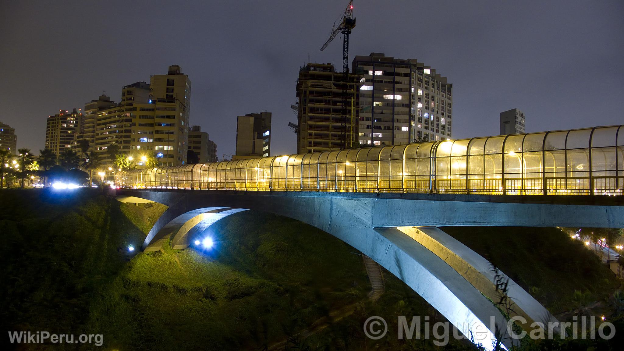 Villena Bridge, Lima