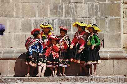 Typical suits, Cuzco