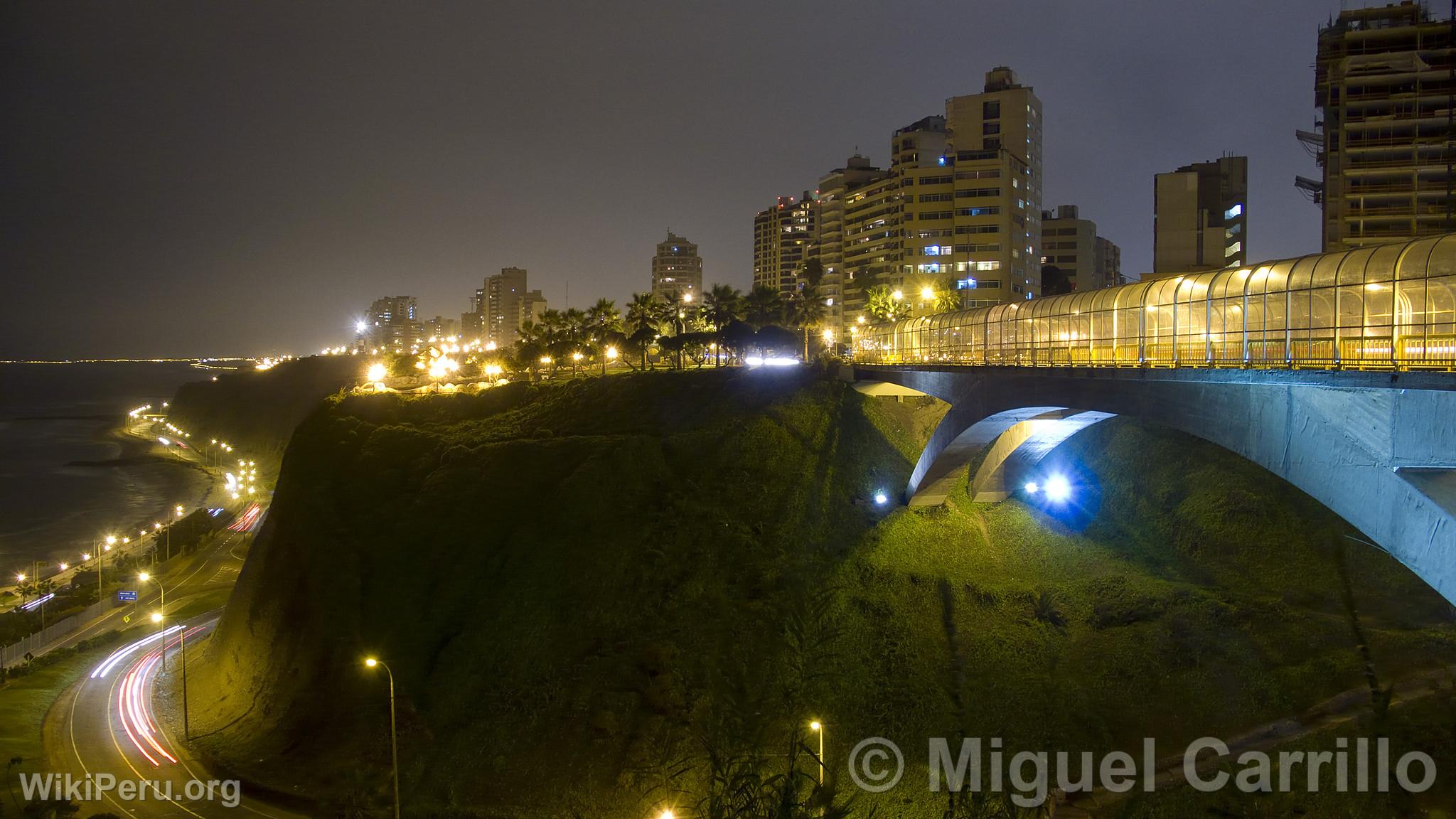 Villena Bridge, Lima