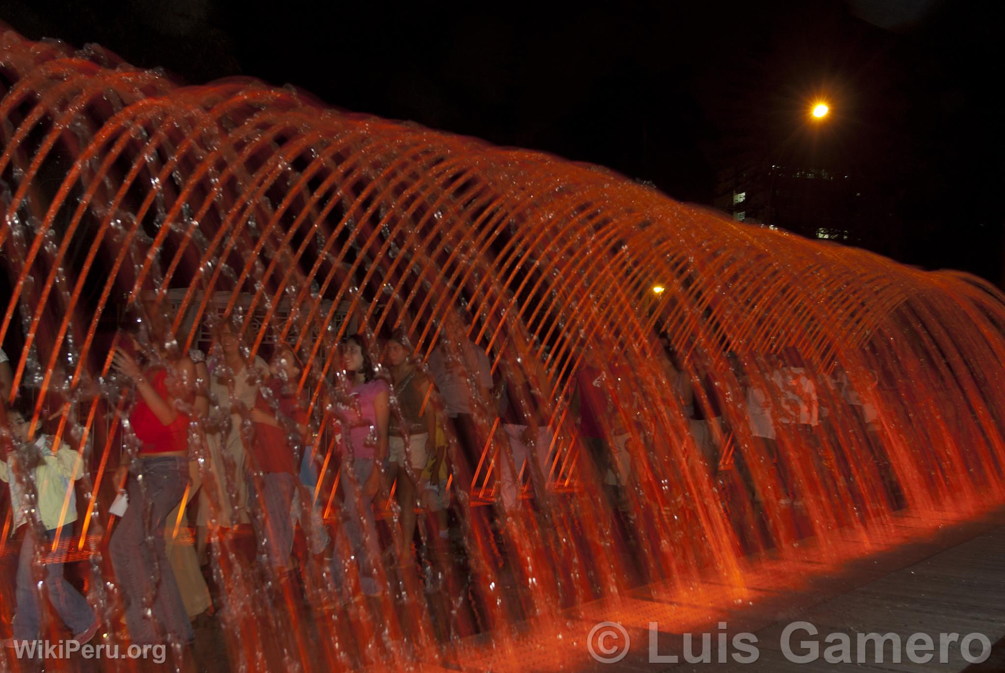 Magic Water Circuit, Lima