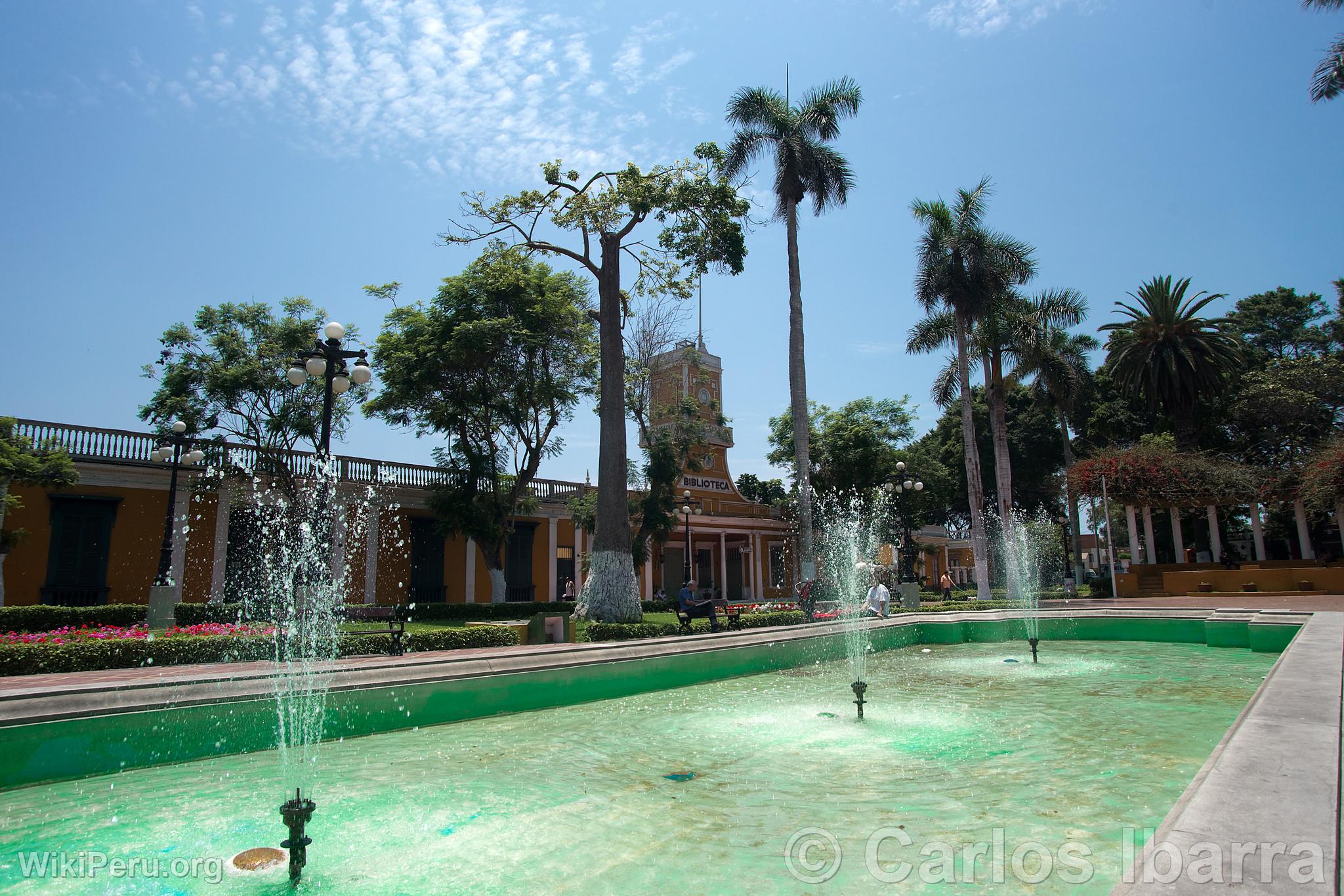 Barranco Square, Lima