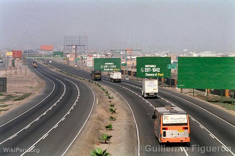 Panamericana Sur Road, Lima