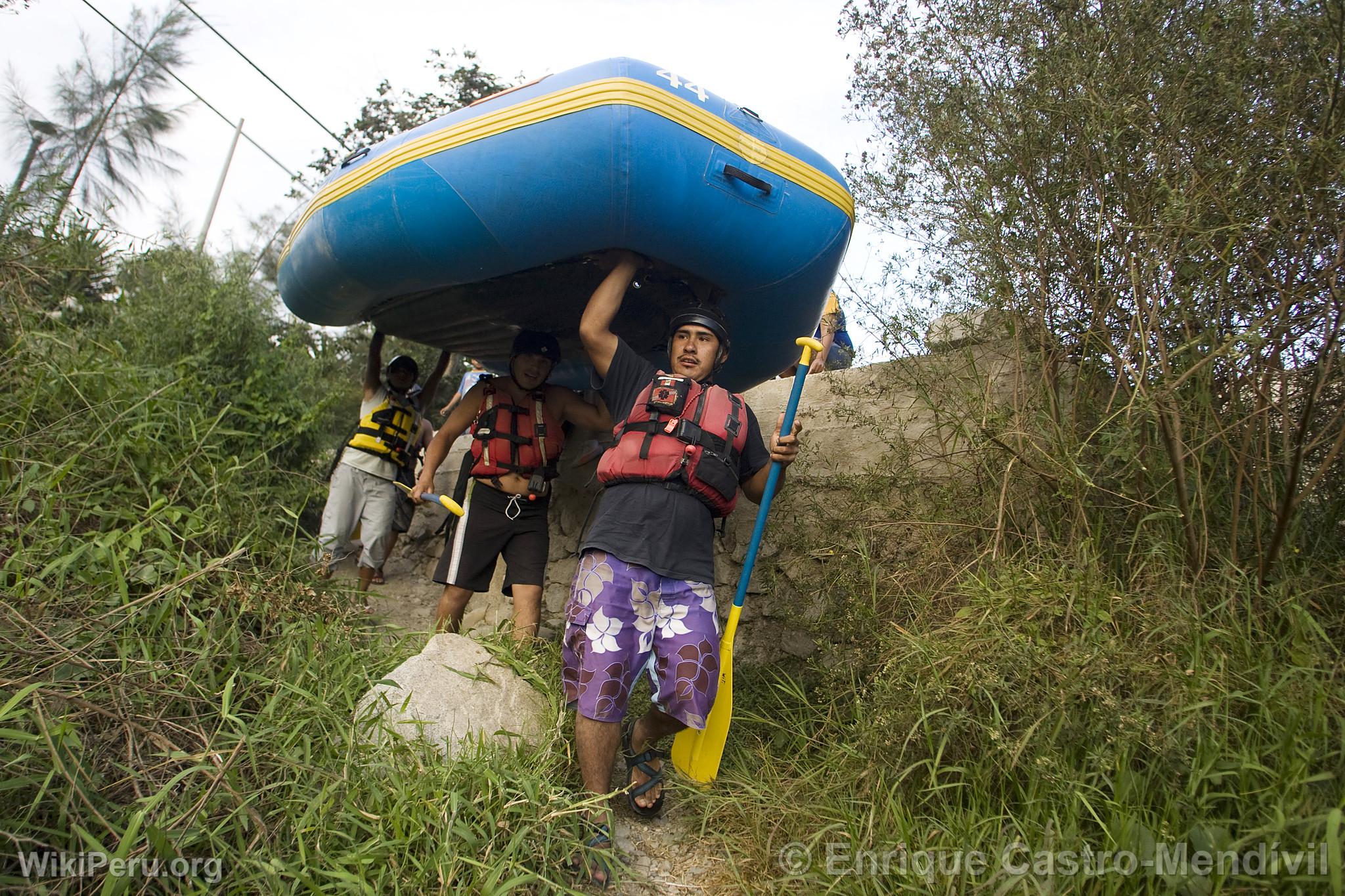 Rafting in Lunahuan