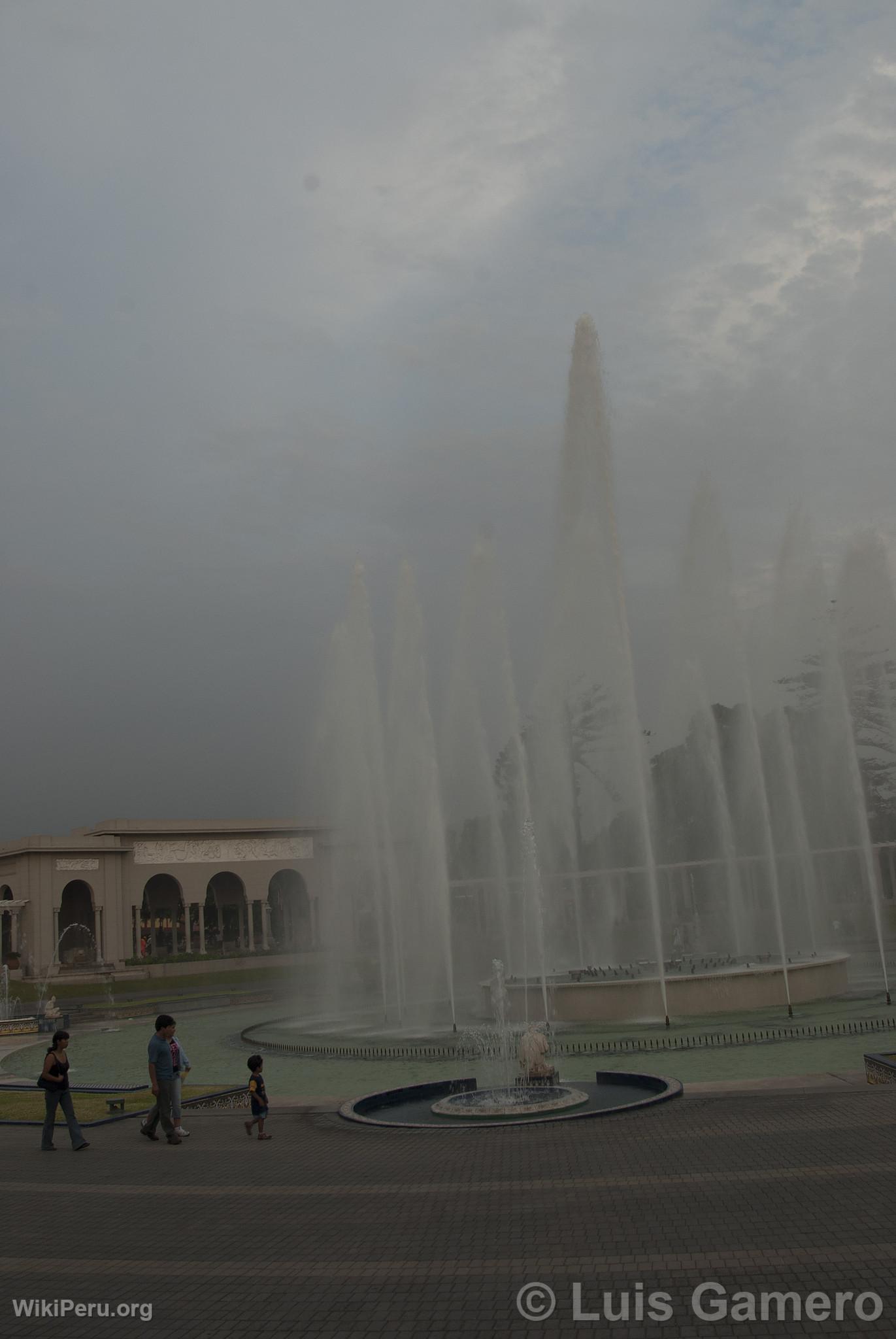 Magic Water Circuit, Lima