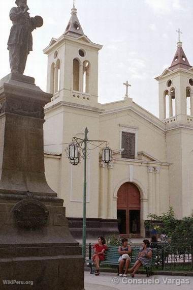 Cathedral on the Plaza de Armas, Piura