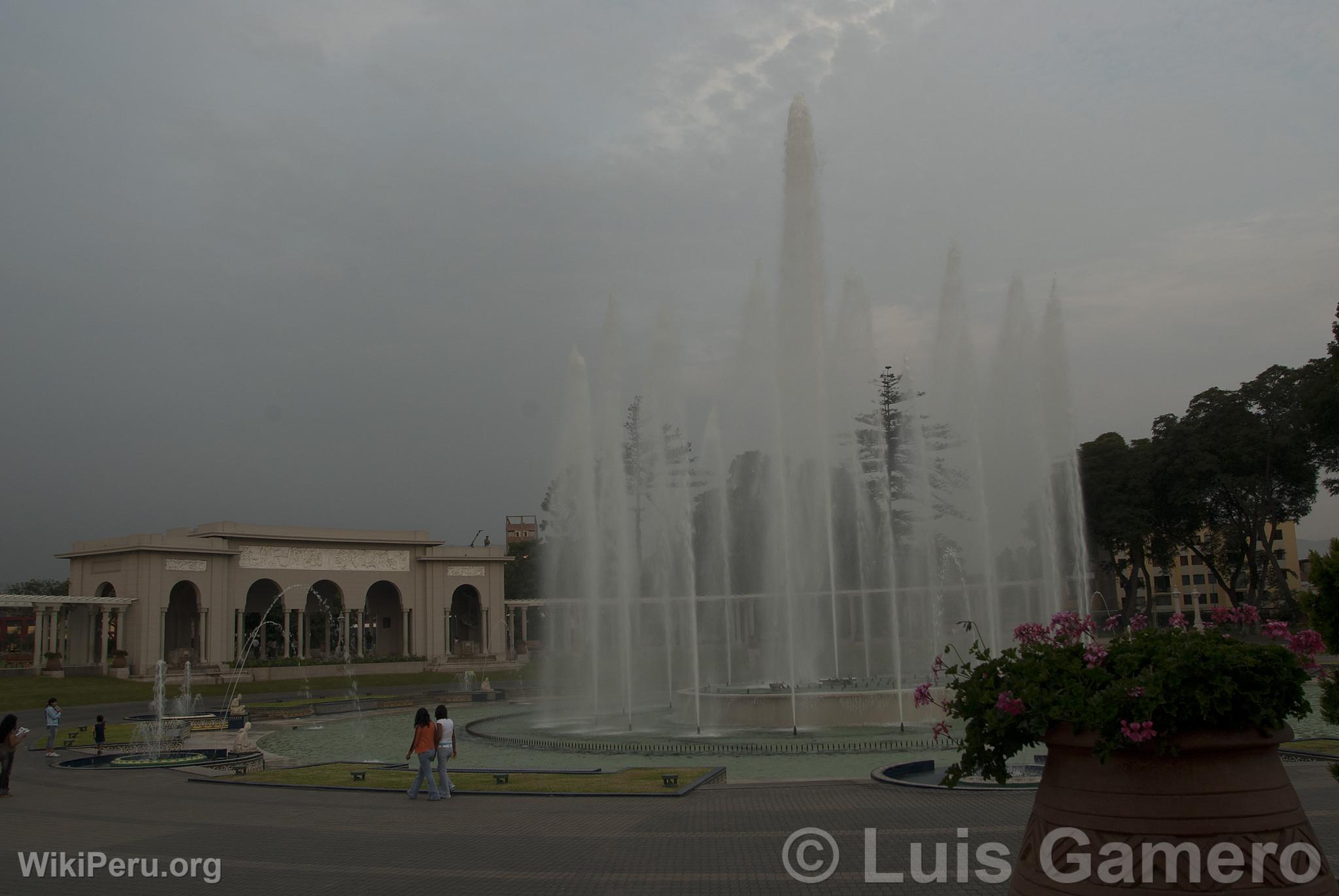 Magic Water Circuit, Lima