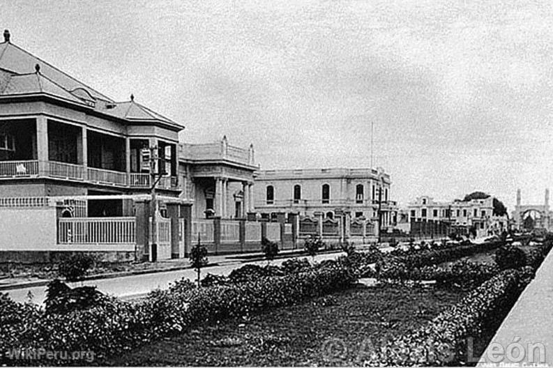 Legua Avenue (now Av. Arequipa), Lima