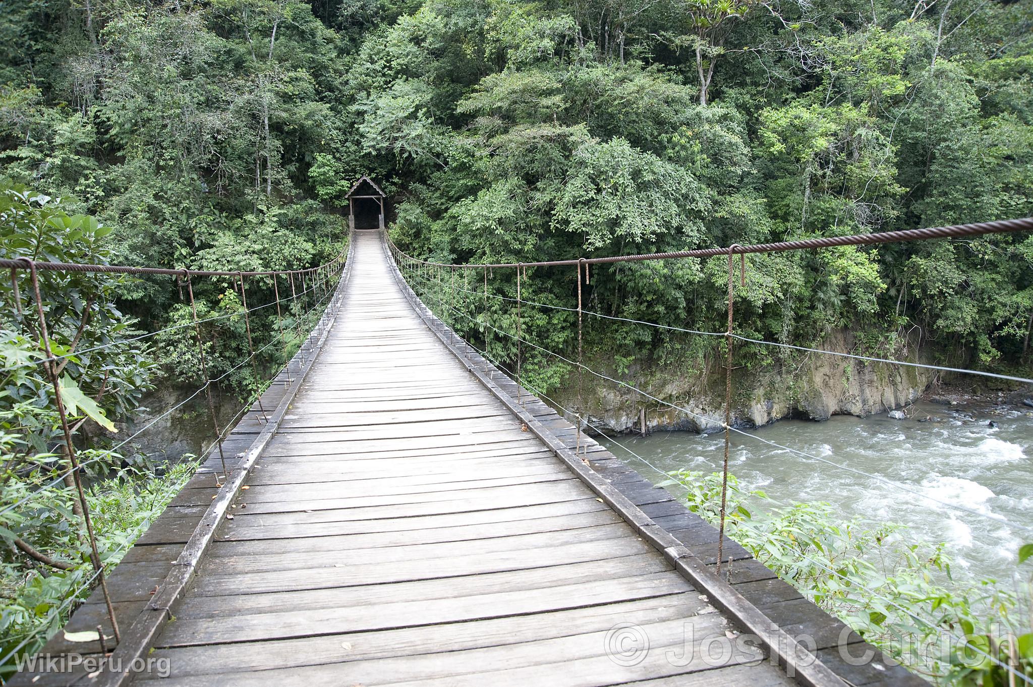 Emperor William Bridge in Pozuzo