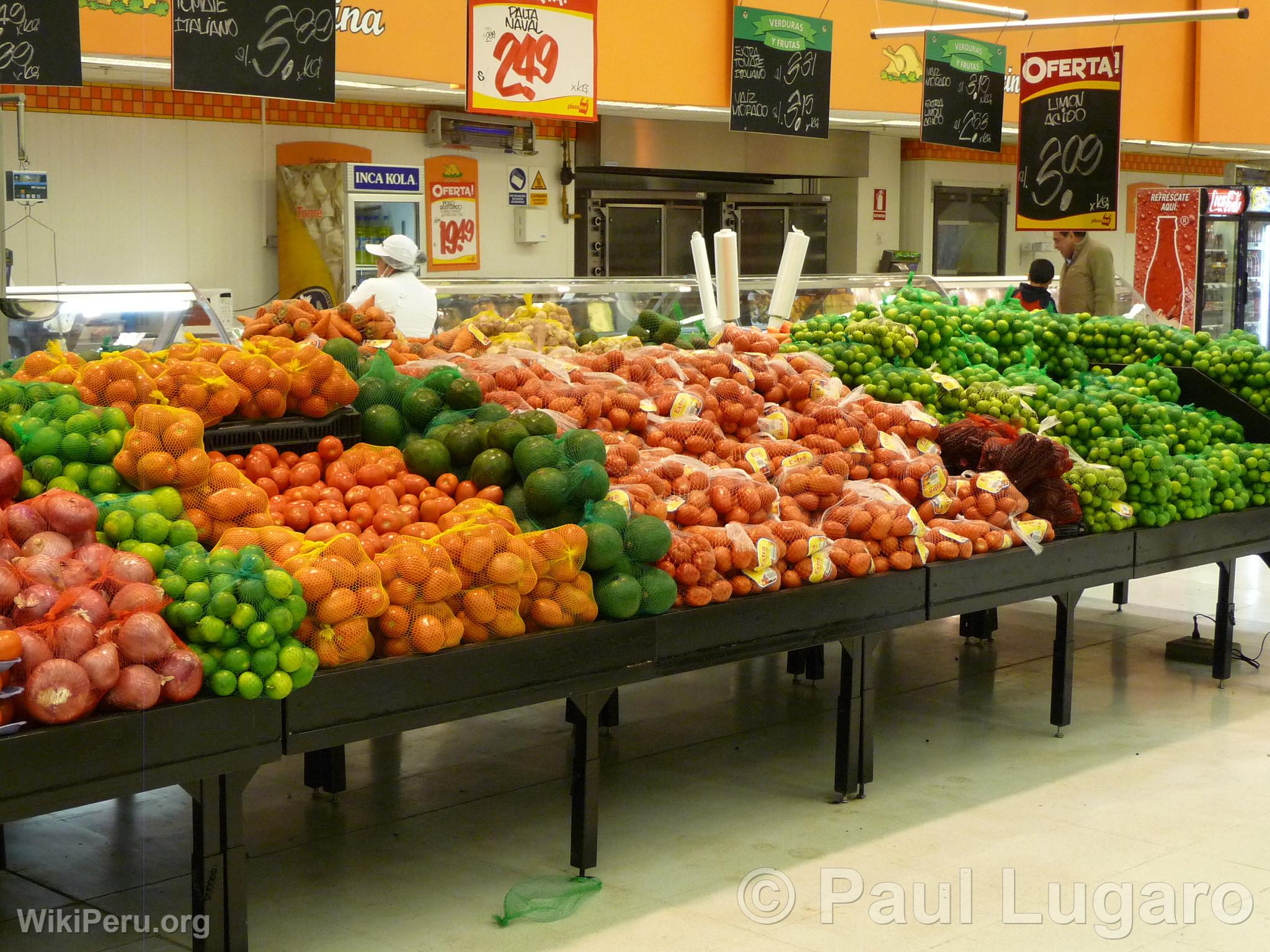 Wong Supermarket, Lima