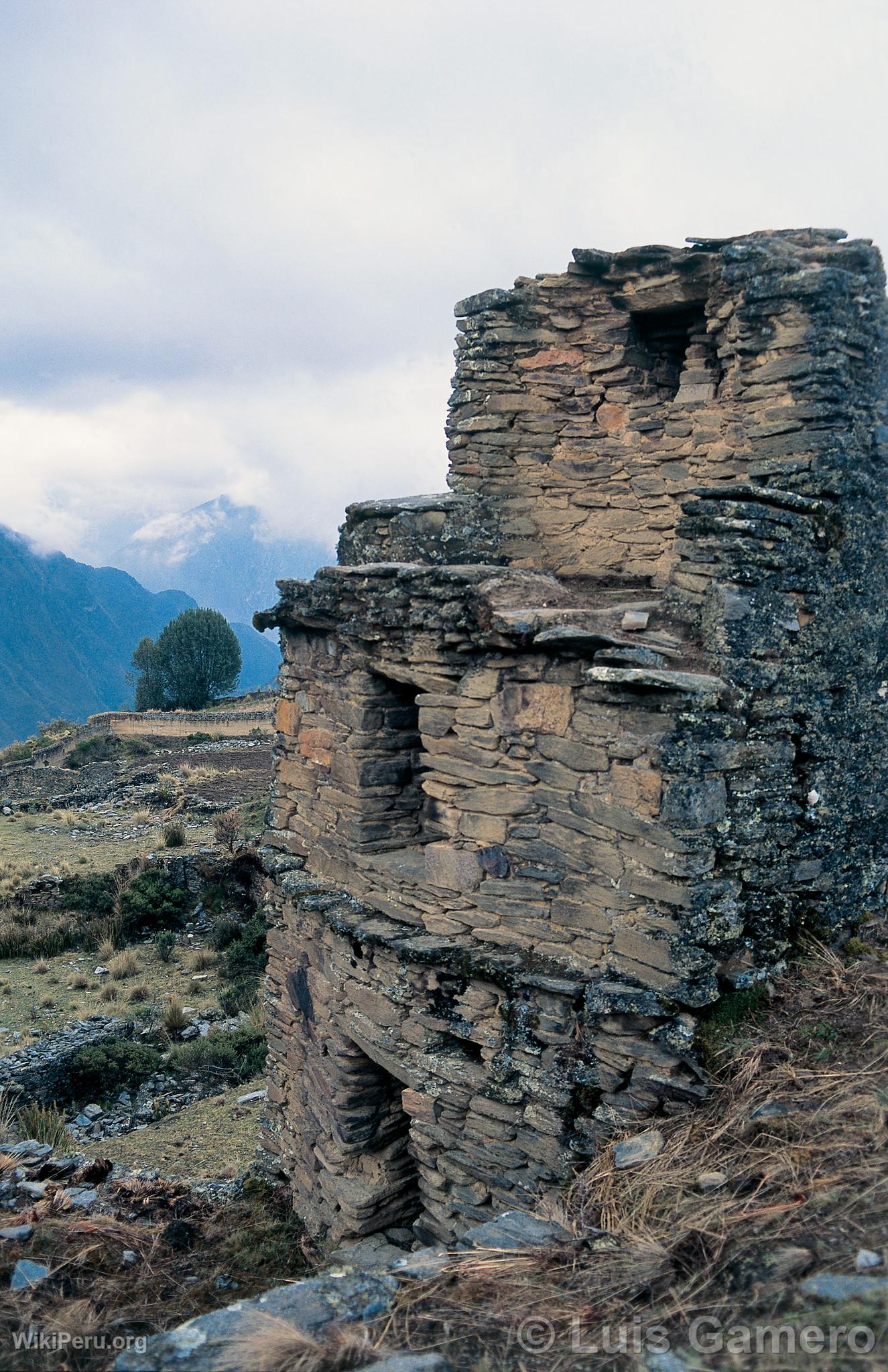 Piruro Archaeological Complex