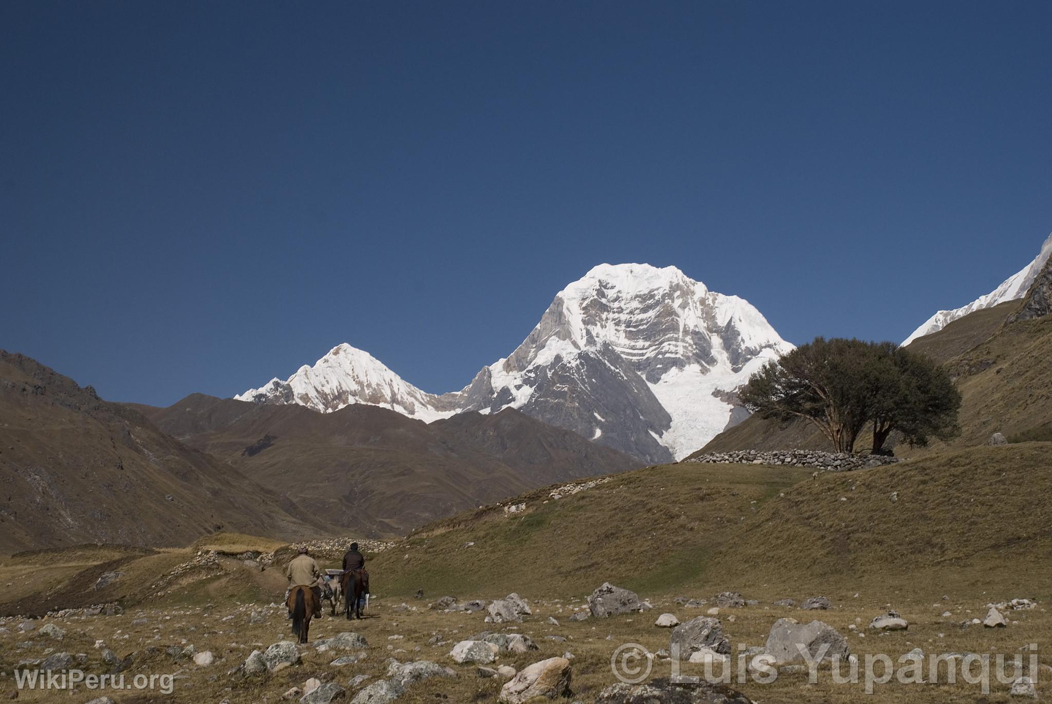 Reserved Zone of the Huayhuash Mountain Range