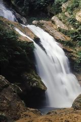 Tununtunumba Waterfalls