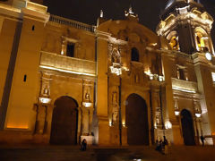 Cathedral, Lima