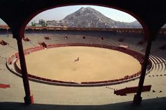 Acho Bullring, Lima