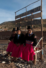 Residents of Luquina Chico