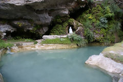 Mama Huarmi hot springs