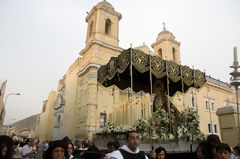 Easter in Lima