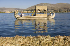 Uros Reed Boat