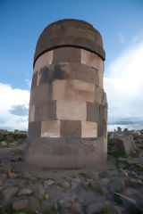 Sillustani Chullpas