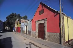 Mojinete Roofs, Moquegua