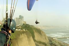 Paragliding, Lima