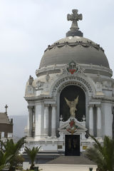 Presbtero Maestro Cemetery