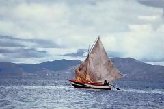 Boat on the lake, Puno